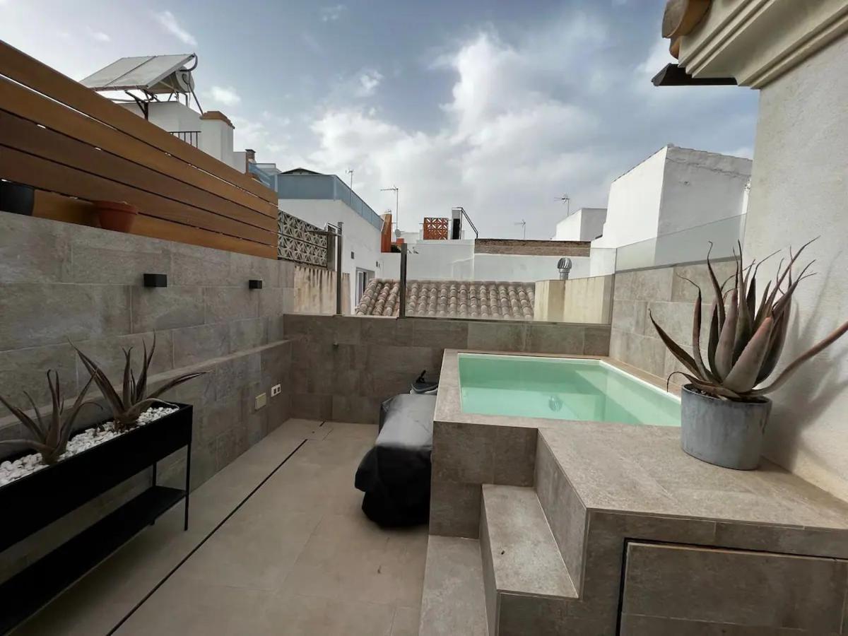 Komodo Gran Poder - Penthouse With Private Pool And Cozy Twin Bedroom Central Apartment 塞维利亚 外观 照片