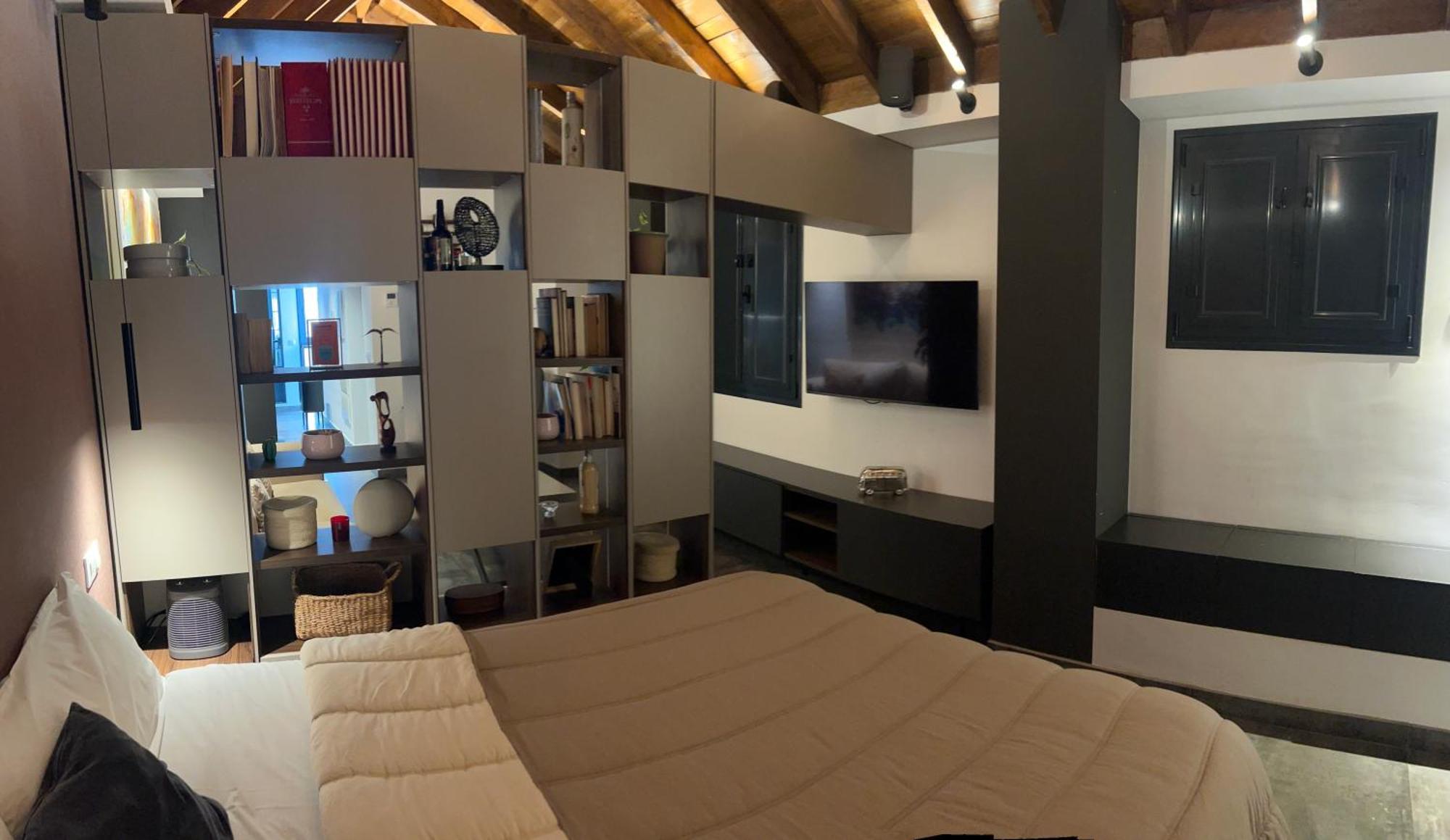 Komodo Gran Poder - Penthouse With Private Pool And Cozy Twin Bedroom Central Apartment 塞维利亚 外观 照片